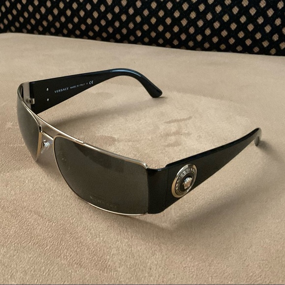 VERSAGE SUNGLASSES - Picture 3 of 6